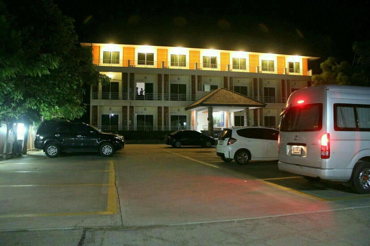 Sakaeogarden Hotel Sa Kaeo Ngoại thất bức ảnh